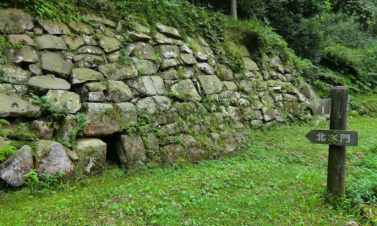 kogoishi castle remains