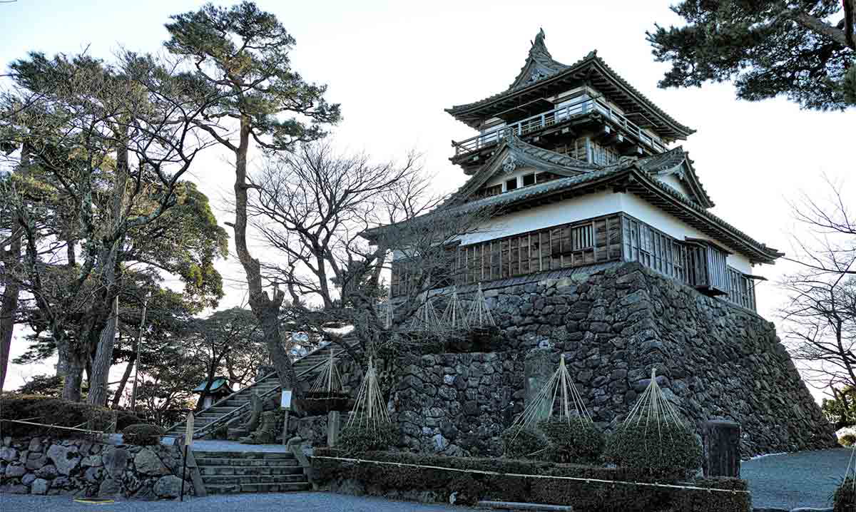 maruoka castle japan