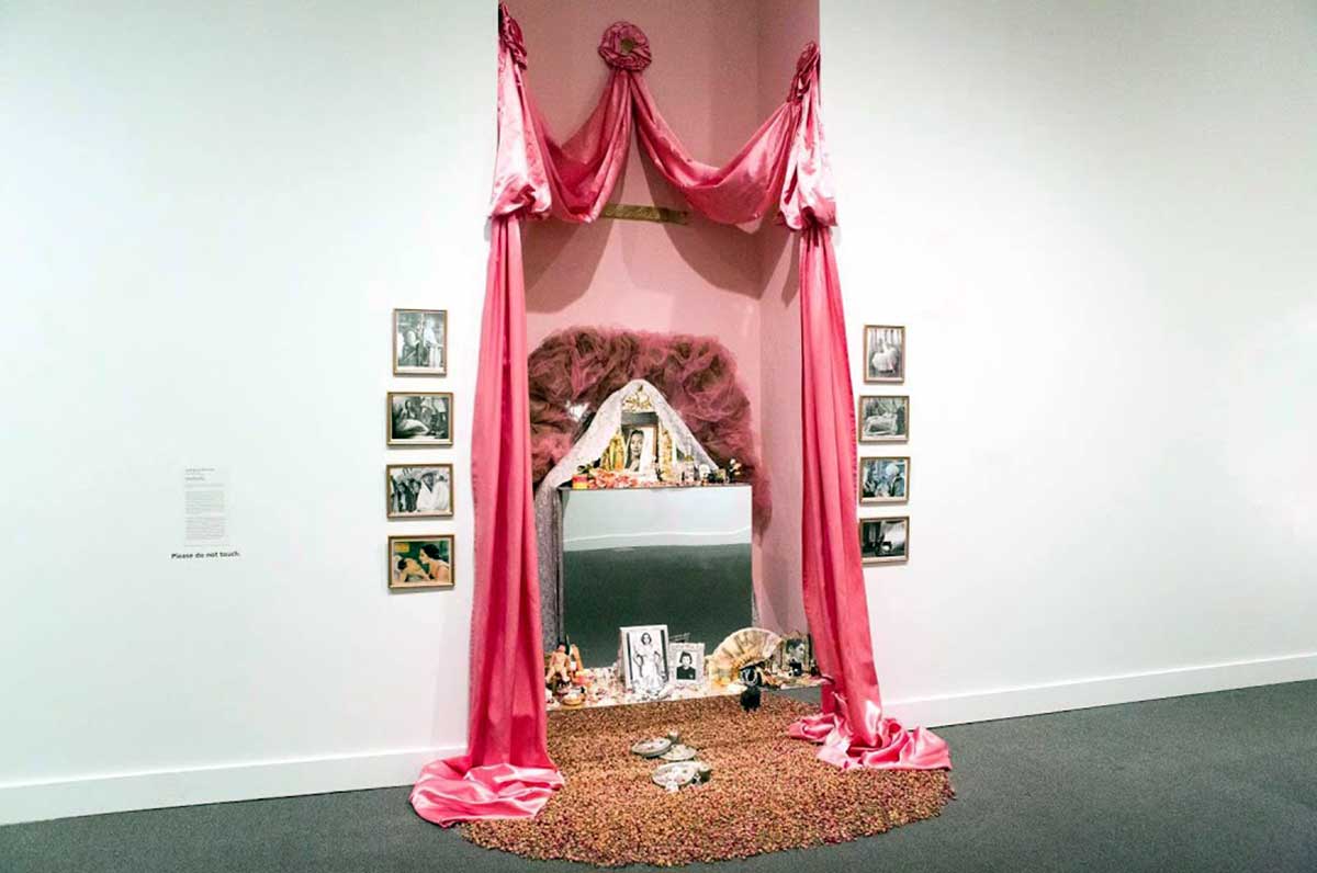mesa bains ofrenda