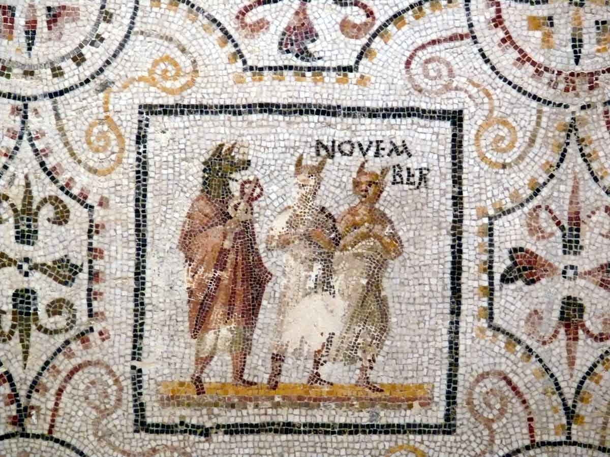 mosaic anubis