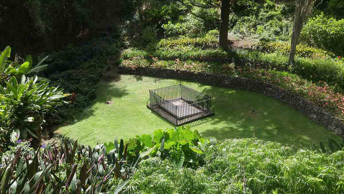 napoleons tomb st helena