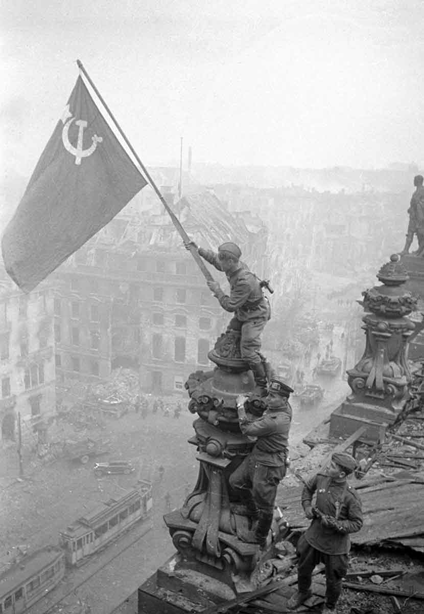 red army takes berlin may 1945