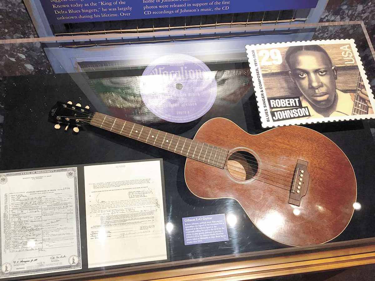 robert johnson guitar