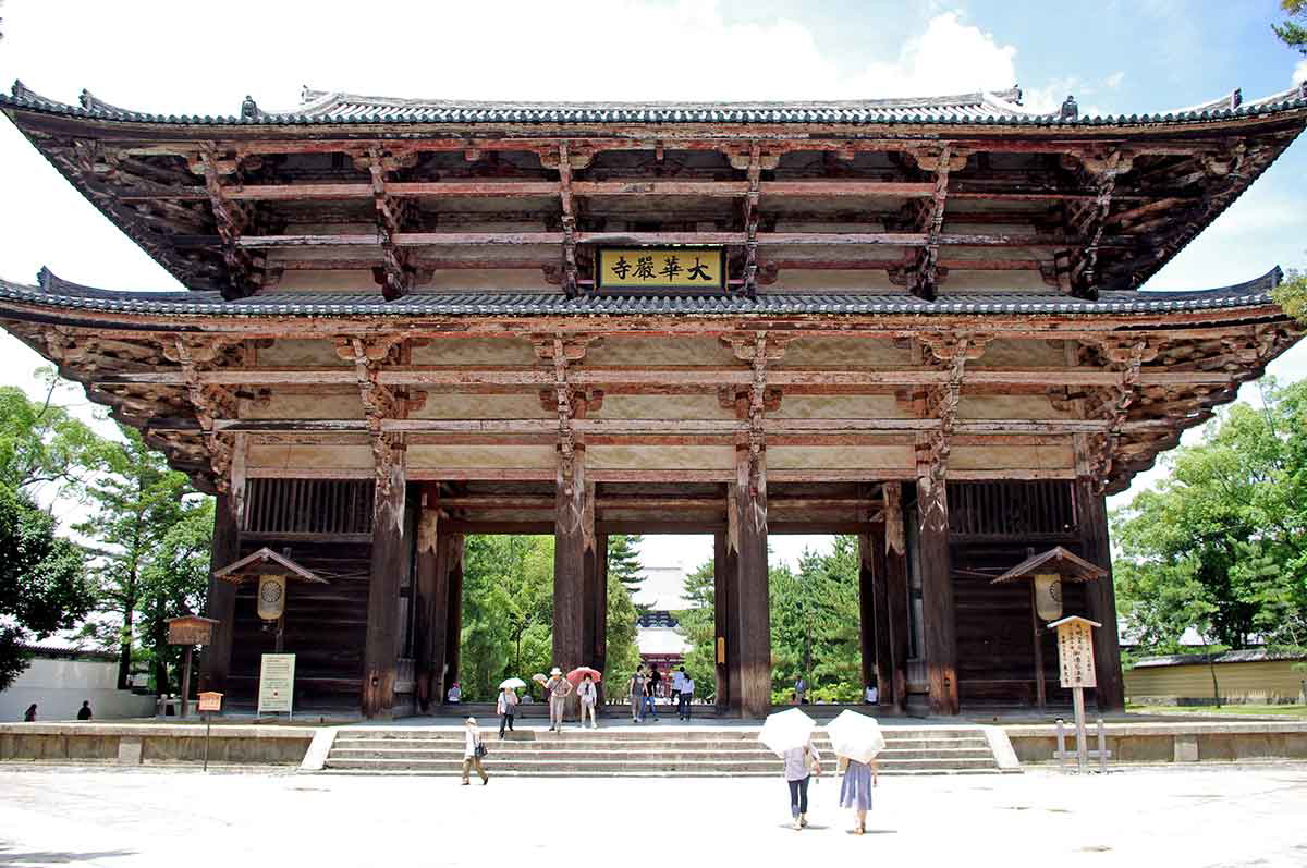 todaiji nandaimon gate