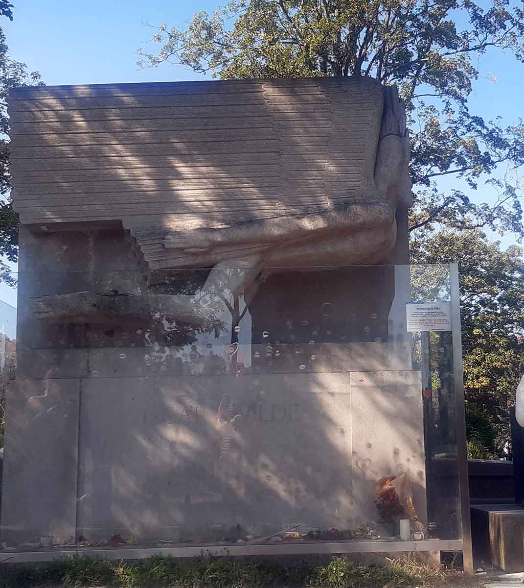 wilde tomb 2024