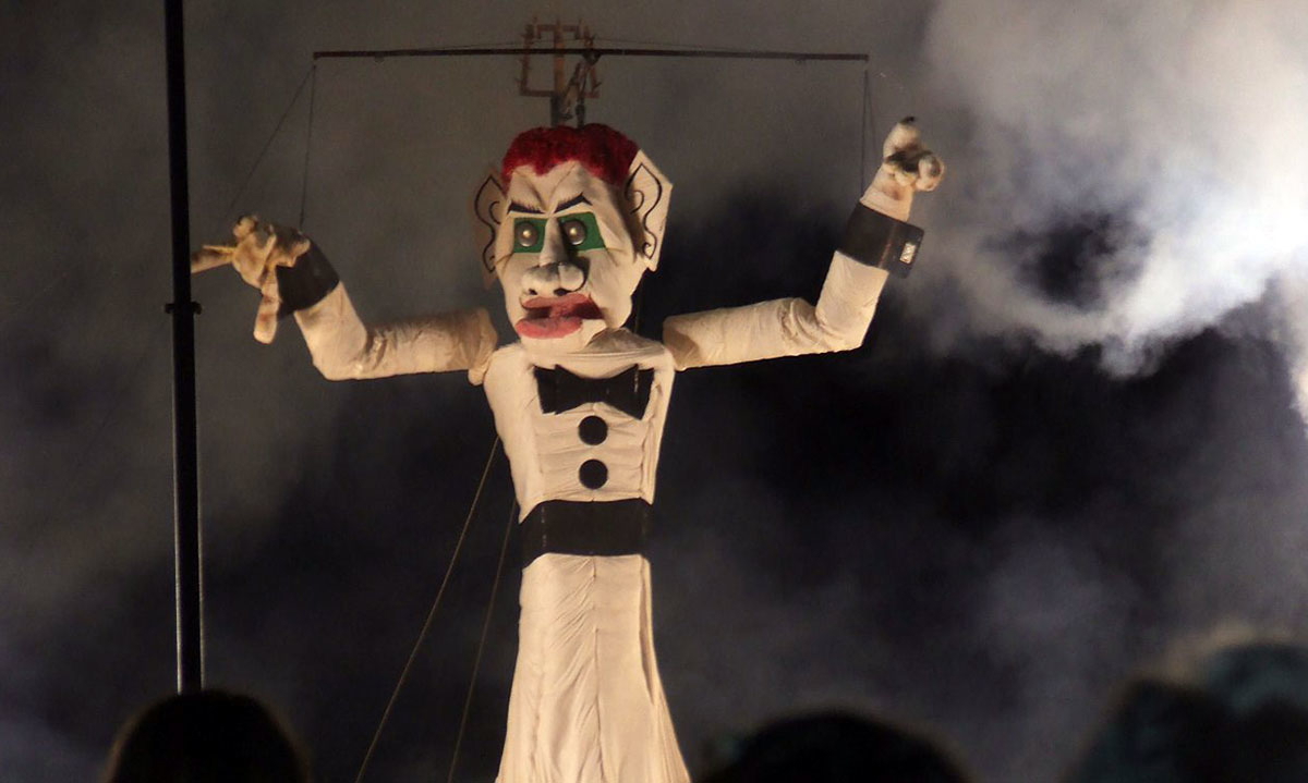 Zozobra photo