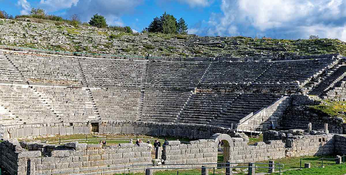 ancient theater of dodona