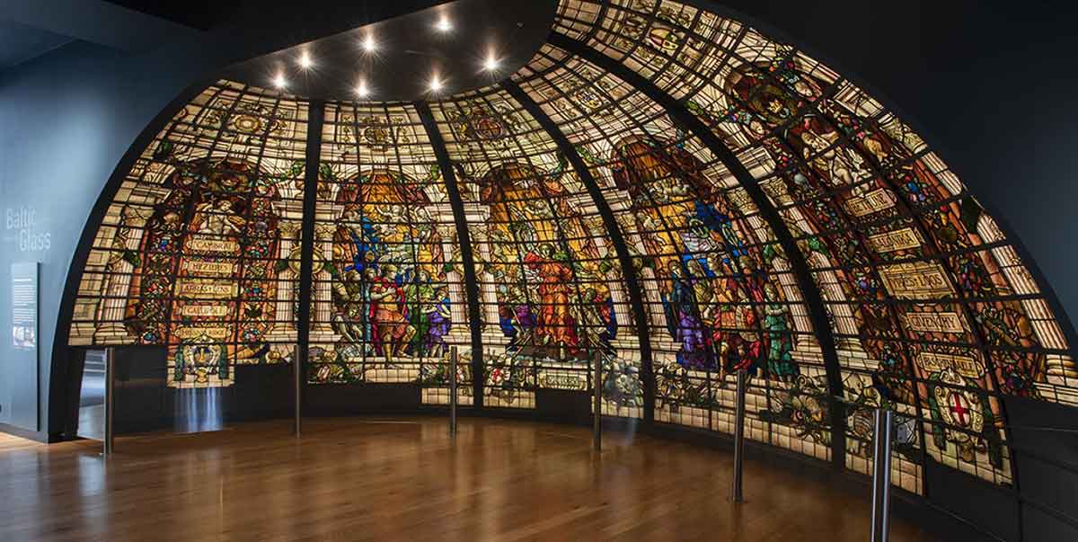 baltic exchange memorial glass ira bombings