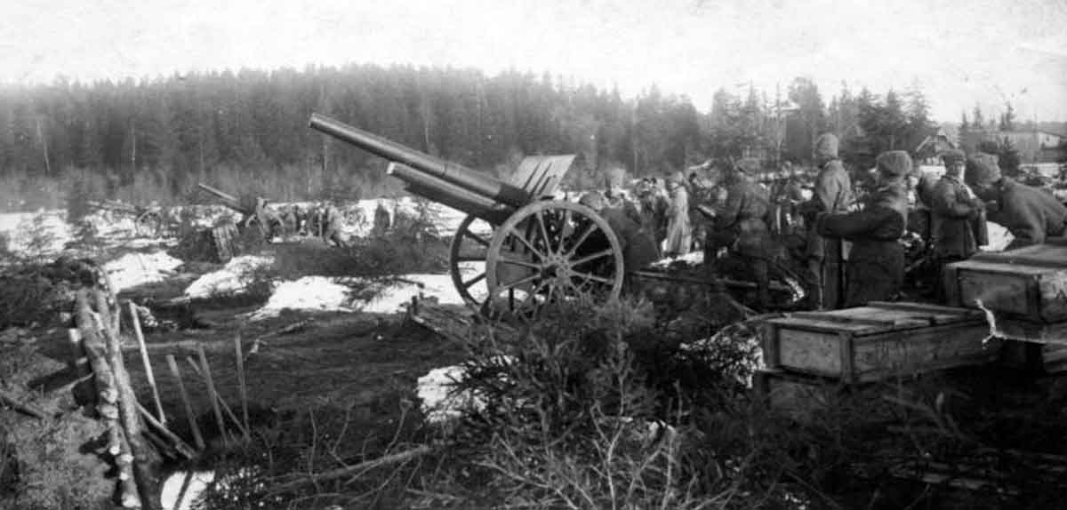 bolshevik bombard kronstadt