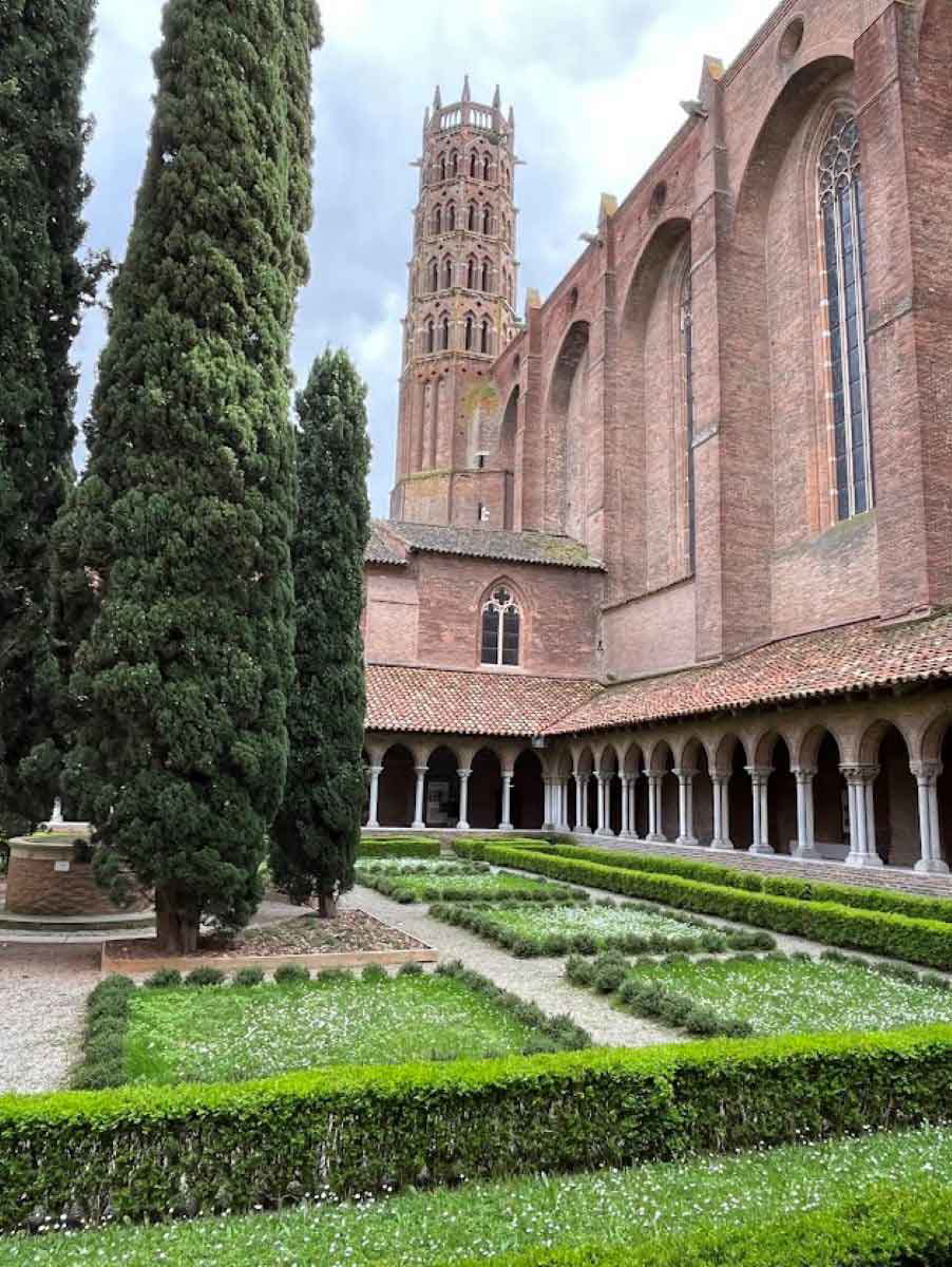 couvent des jacobins cloisters toulouse