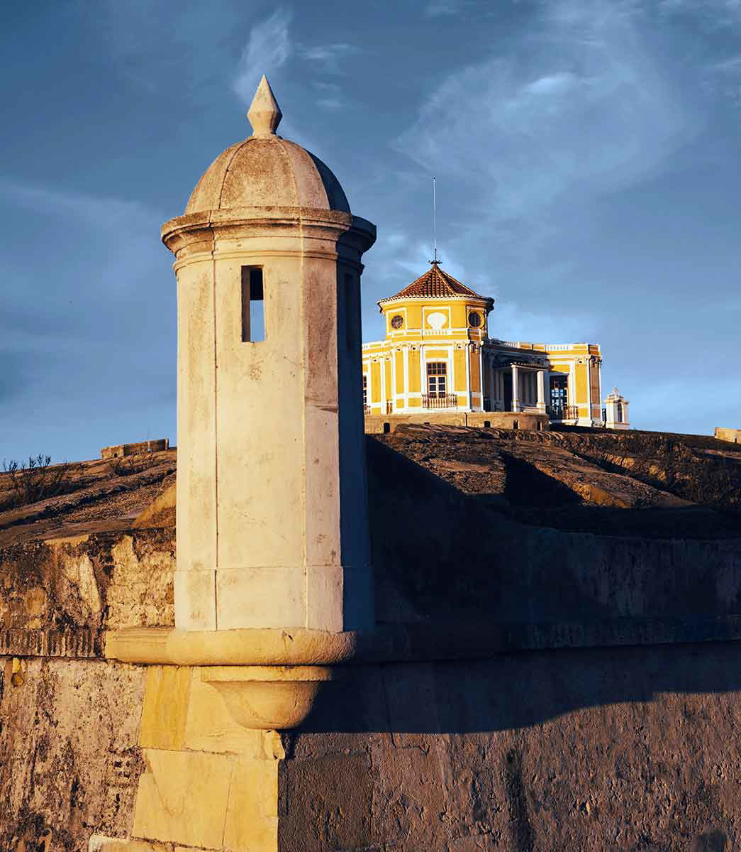 elvas wall tower alentejo portugal