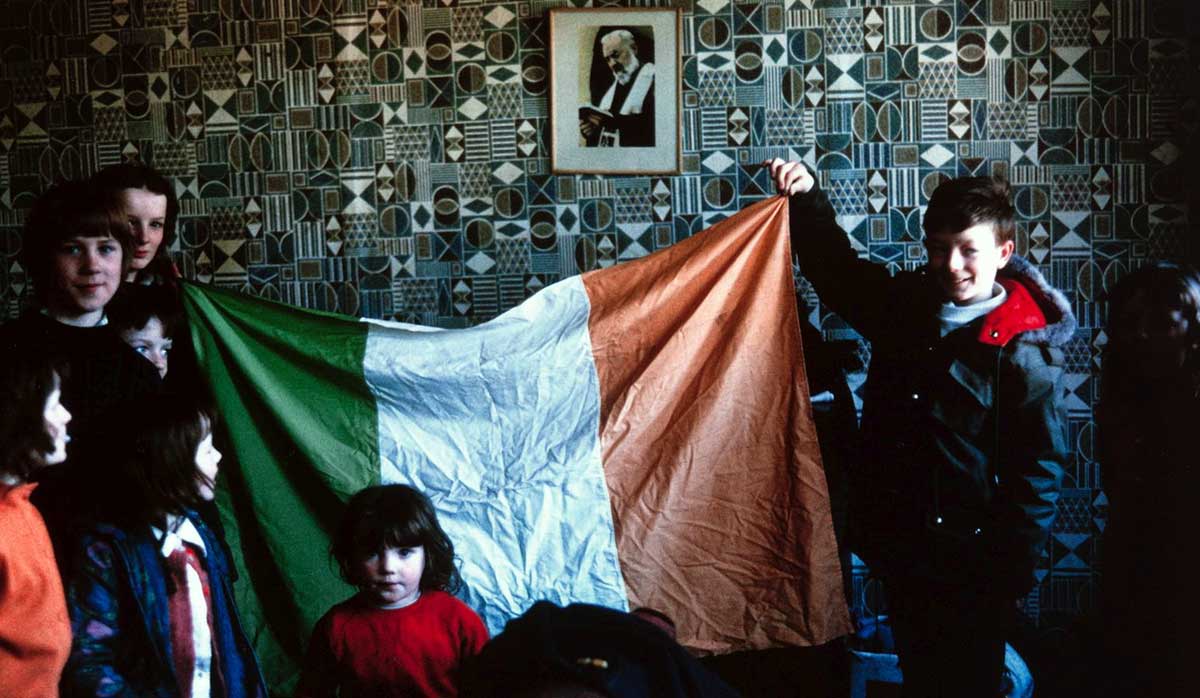kids irish flag room