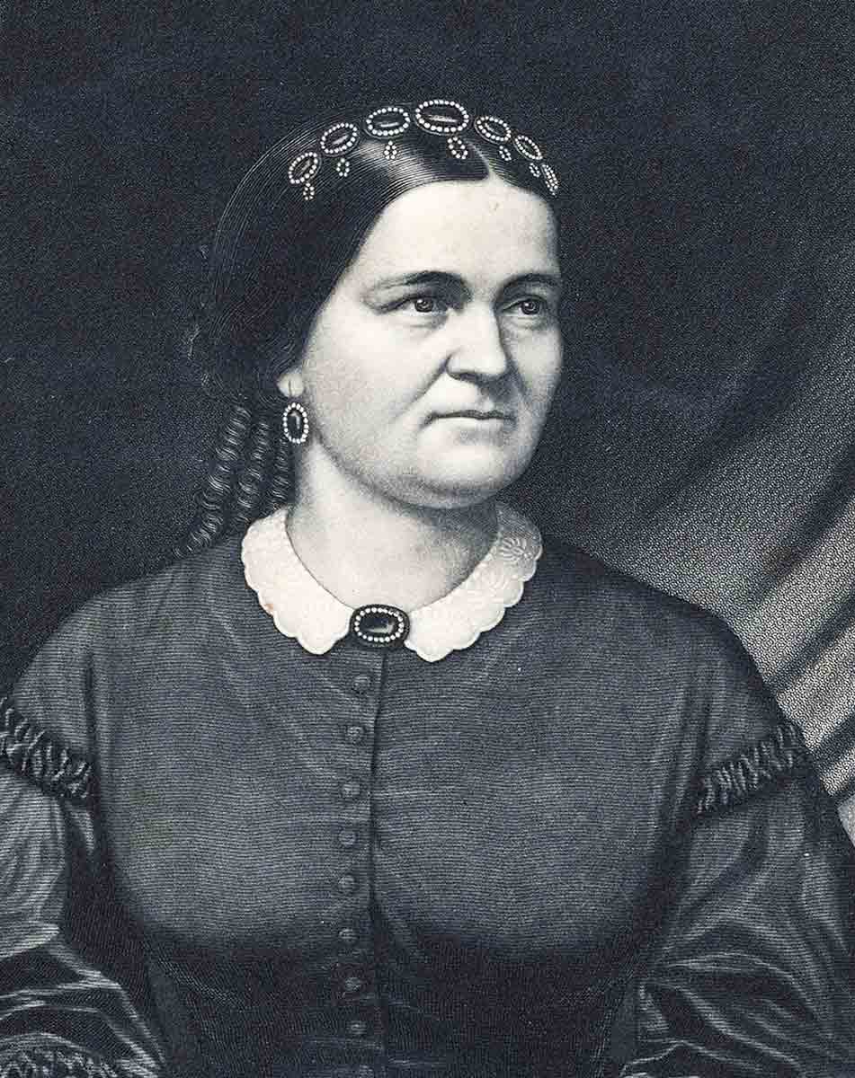 mary todd lincoln with fan