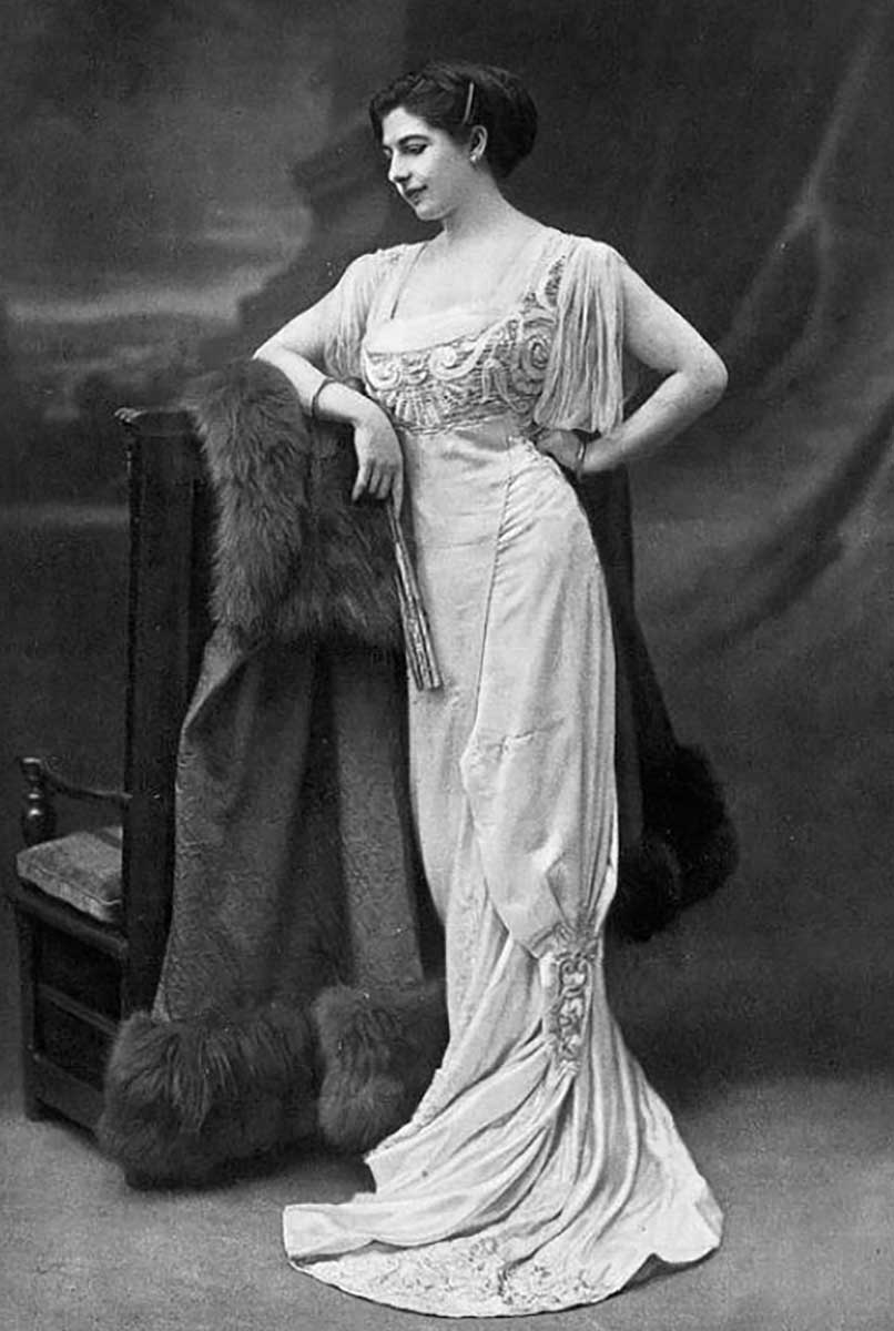 mata hari ballgown