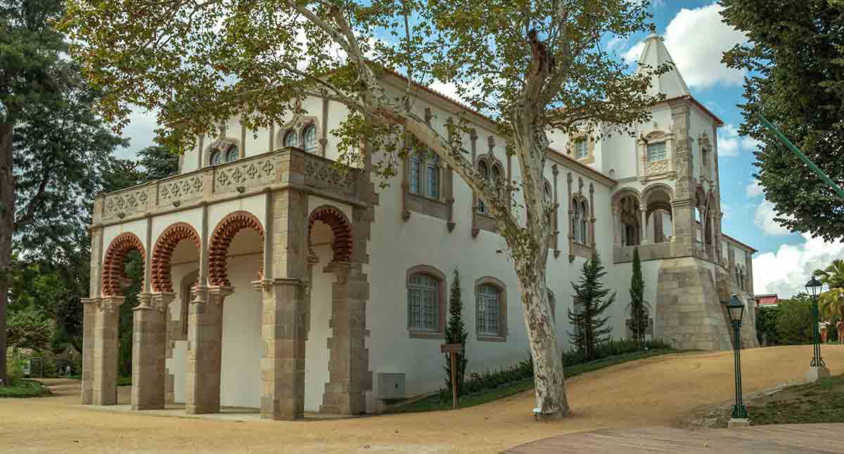 palacio dom manuel evora portugal
