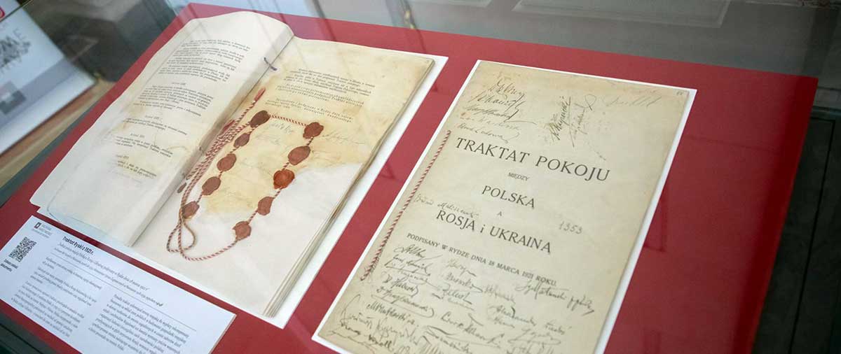 riga peace treaty photo