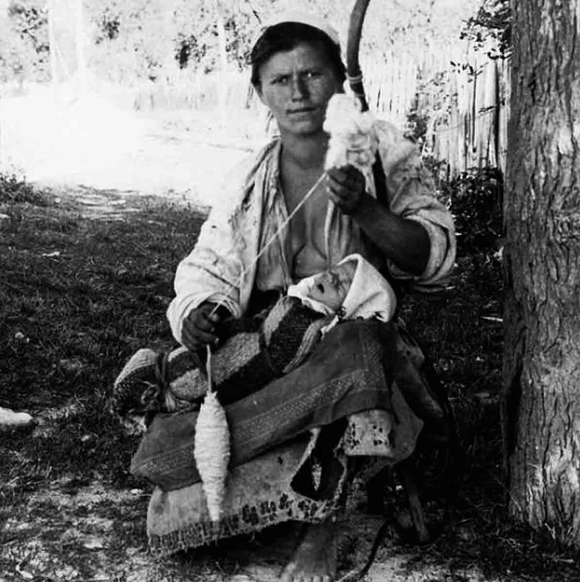 romani woman with child hungary