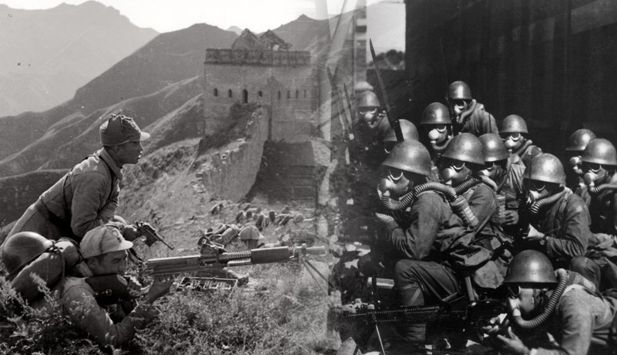Chinese and Japanese troops in World War II