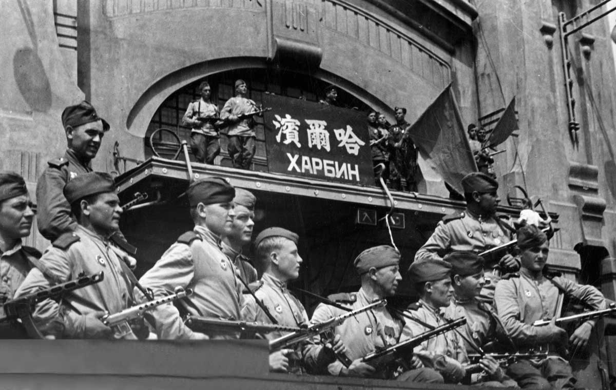 soviet troops manchuria