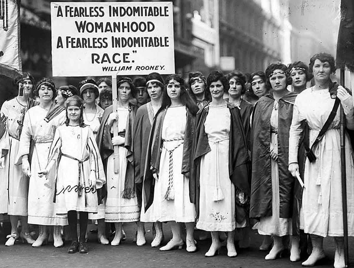 suffragettes circa 1920