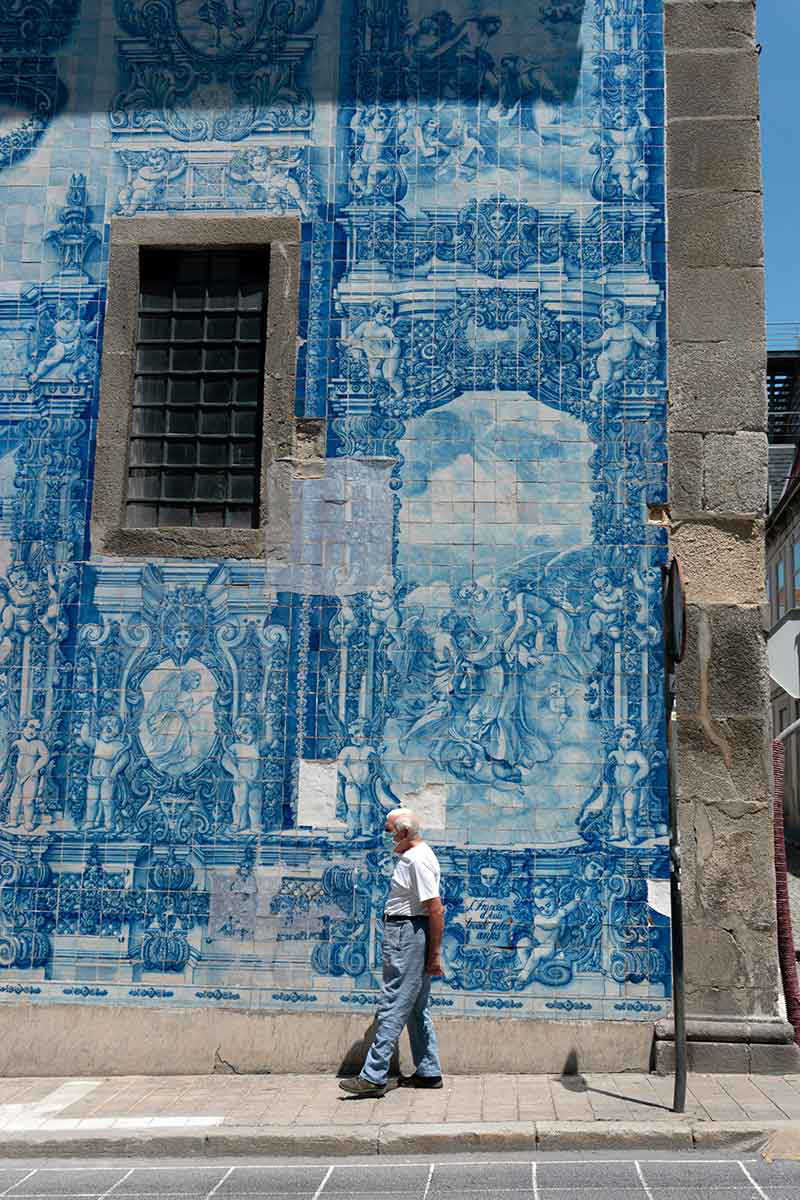 tiles porto portugal