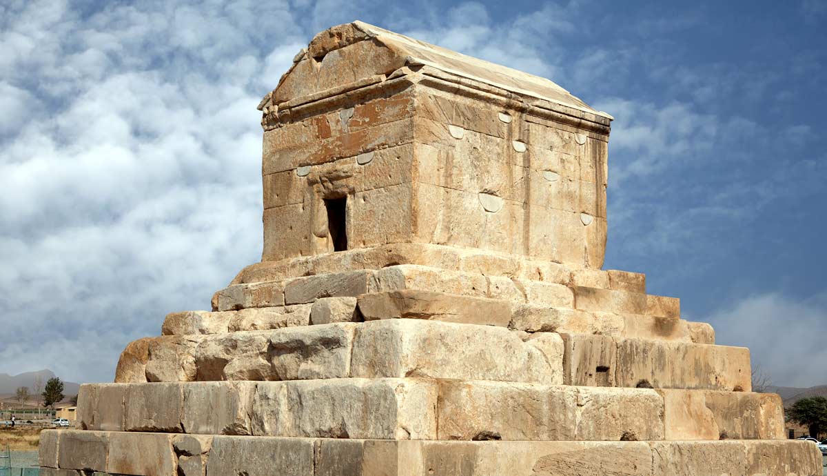 When the Tomb of Cyrus the Great Was Forgotten and Turned Into a Mosque