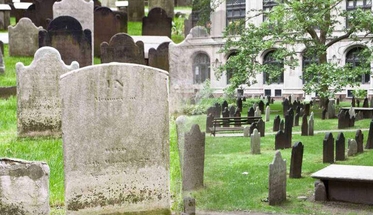 6 Most Famous Occupants of the Trinity Church Cemetery in New York