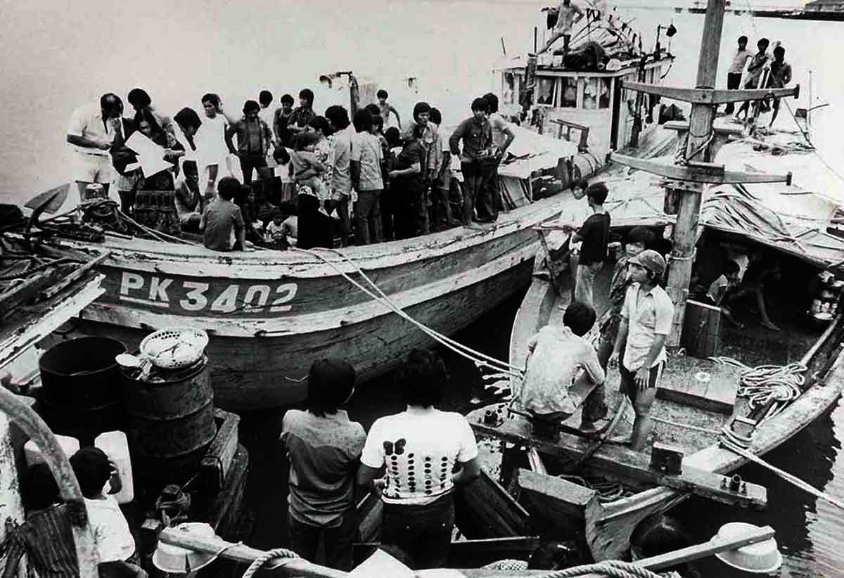 vietnamese boat darwin white australia policy