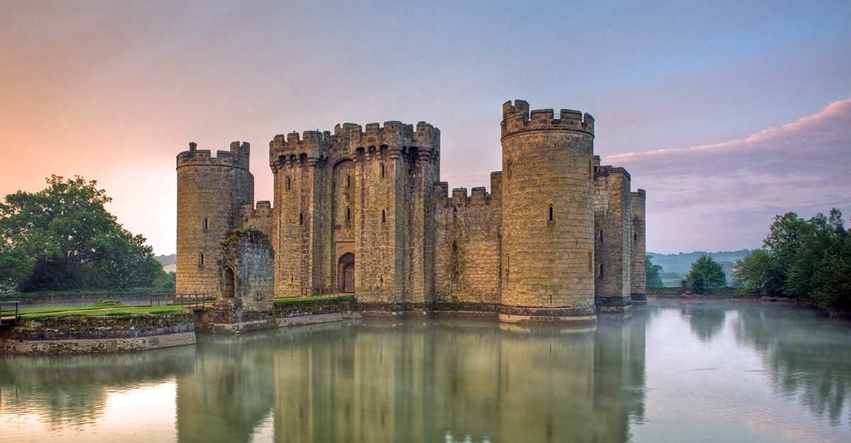 Bodiam castle image