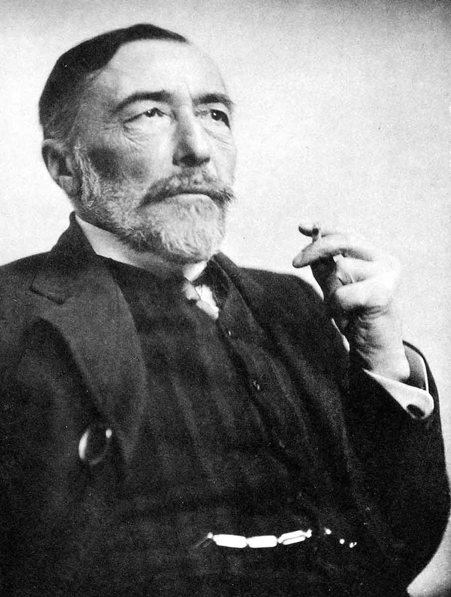 author joseph conrad 1916
