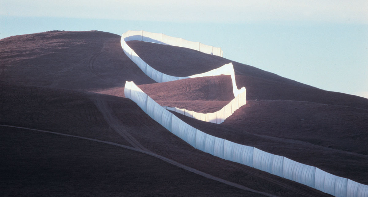 christo fence photo