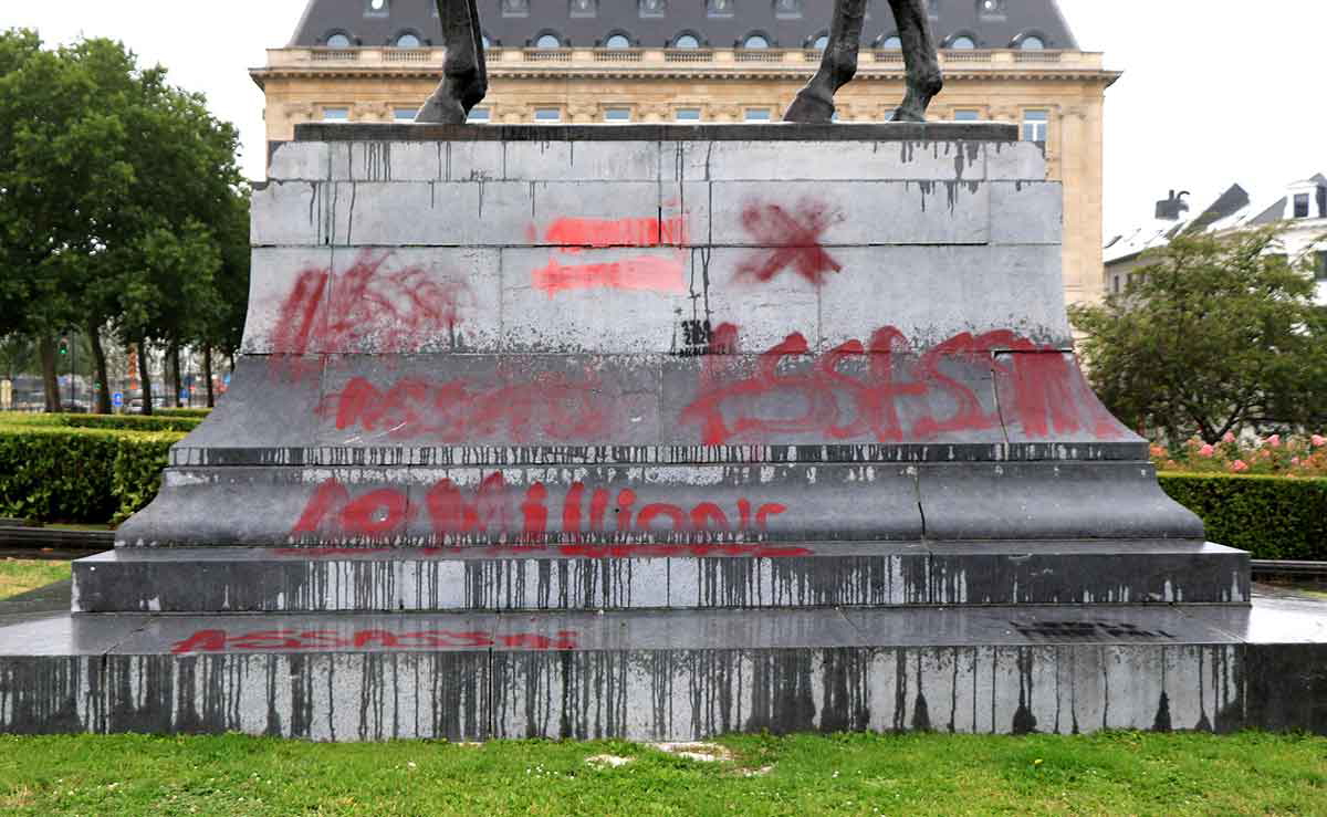 defaced statue of leopold