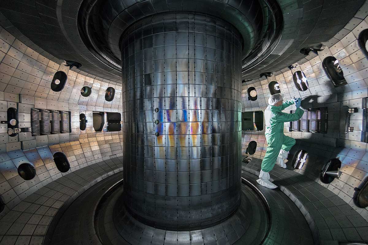 fusion reactor chamber