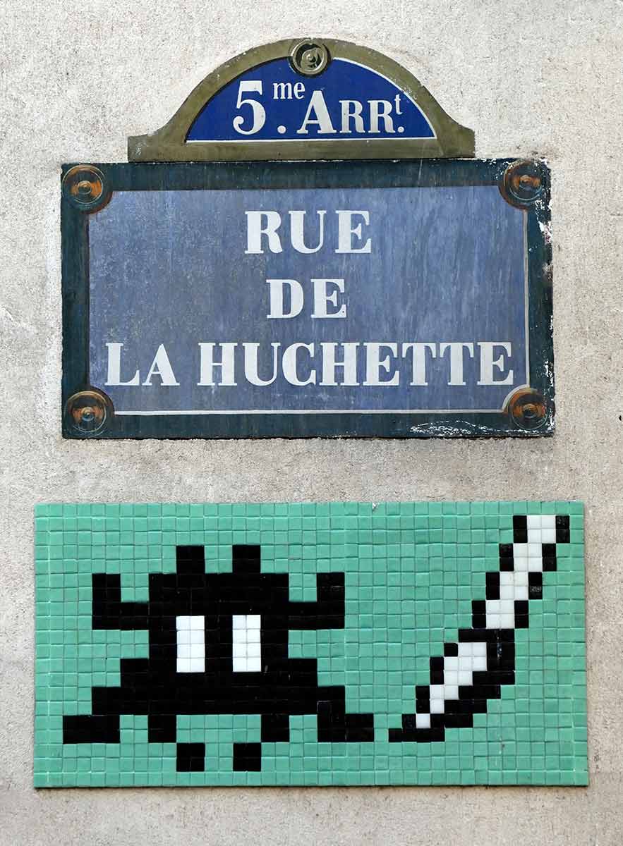 graffiti artist invader paris mosaic
