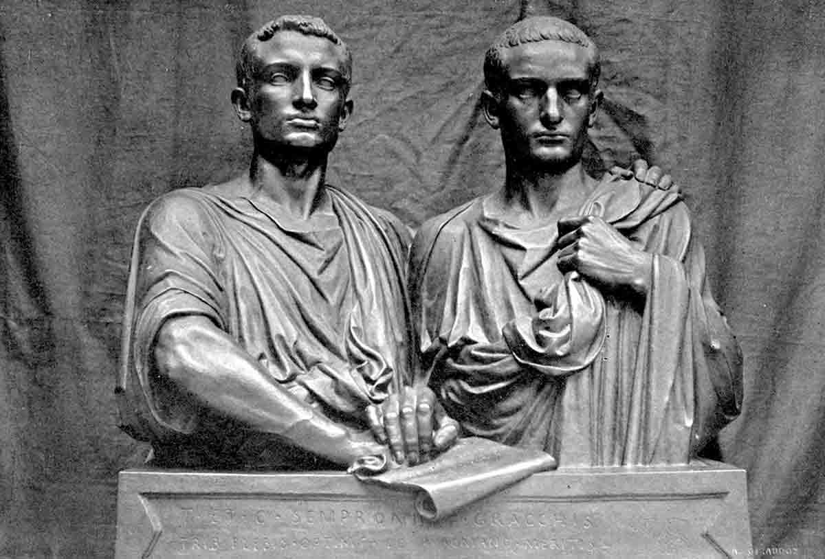 jean baptiste claude eugene guillaume gracchi statue