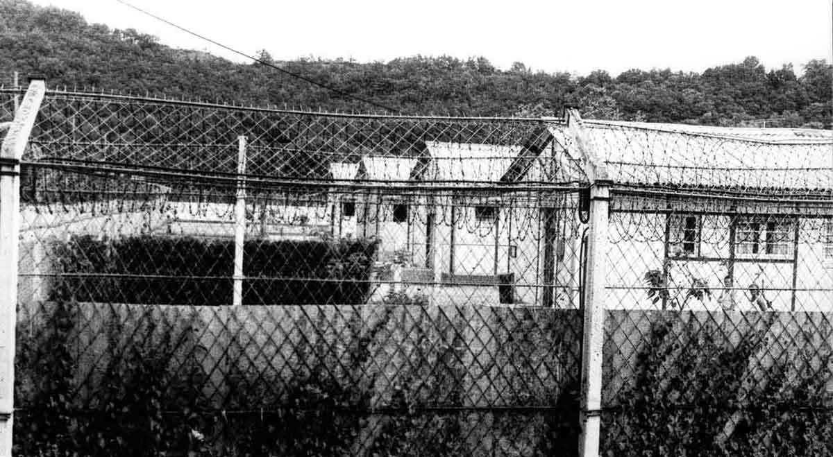 mauzac internment camp