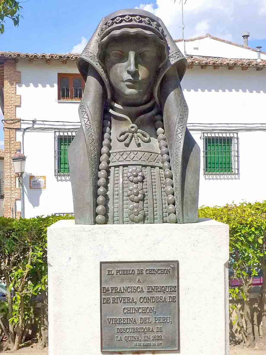 monument to countess of chinchon