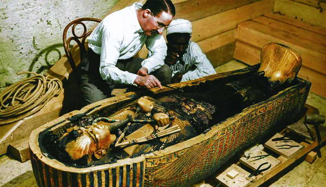 Howard Carter Tut Coffin