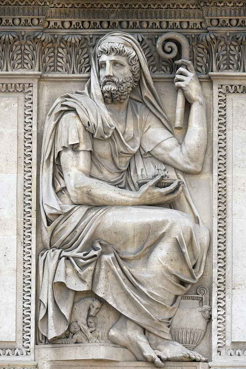 numa pompilius statue louvre museum january 1 calendar