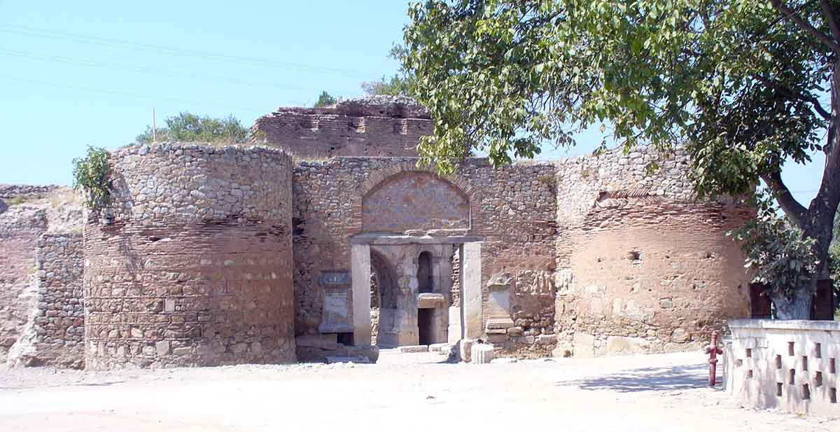 old walls nicaea turkey