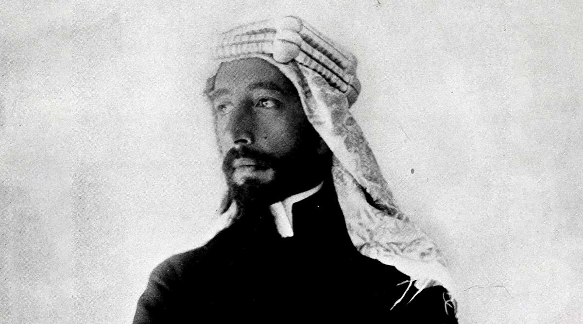 prince emir feisal standing