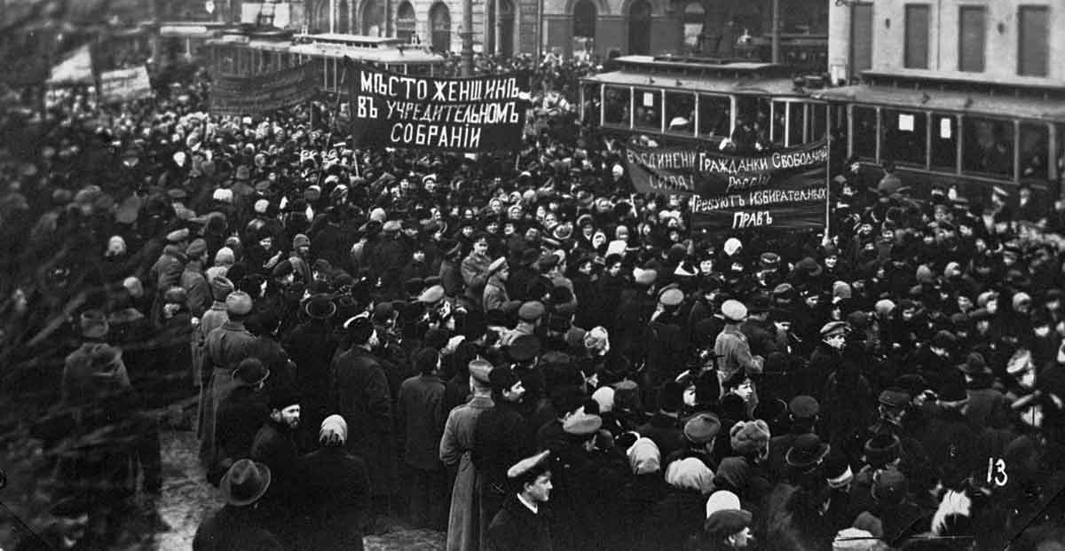 russian protesters 1917