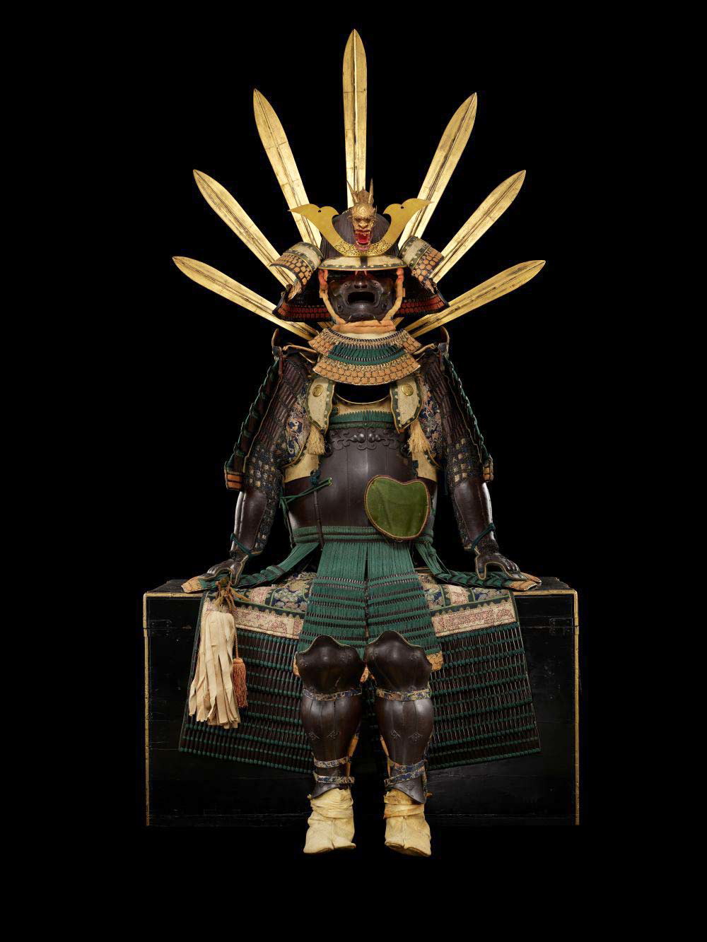 Suit of armor and helmet, Japan, 1519; 1696. Source: © The Trustees of the British Museum