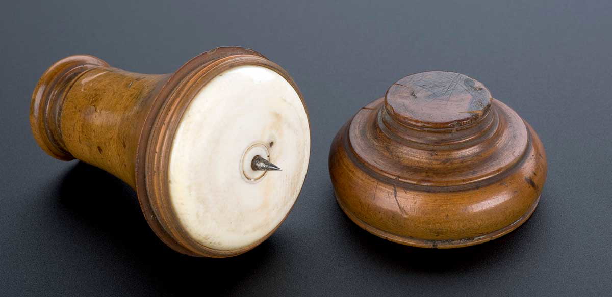 variolation device from 19th century