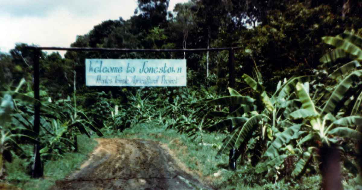 welcome to jonestown sign