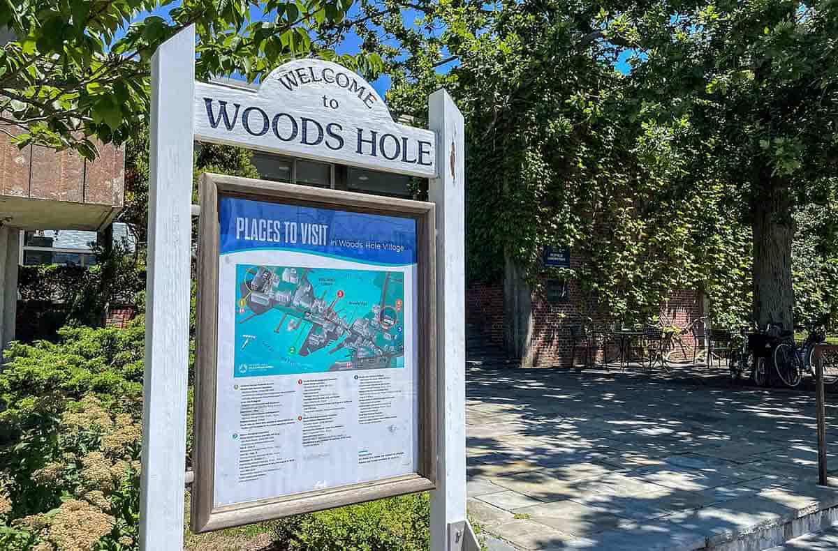 welcome to woods hole