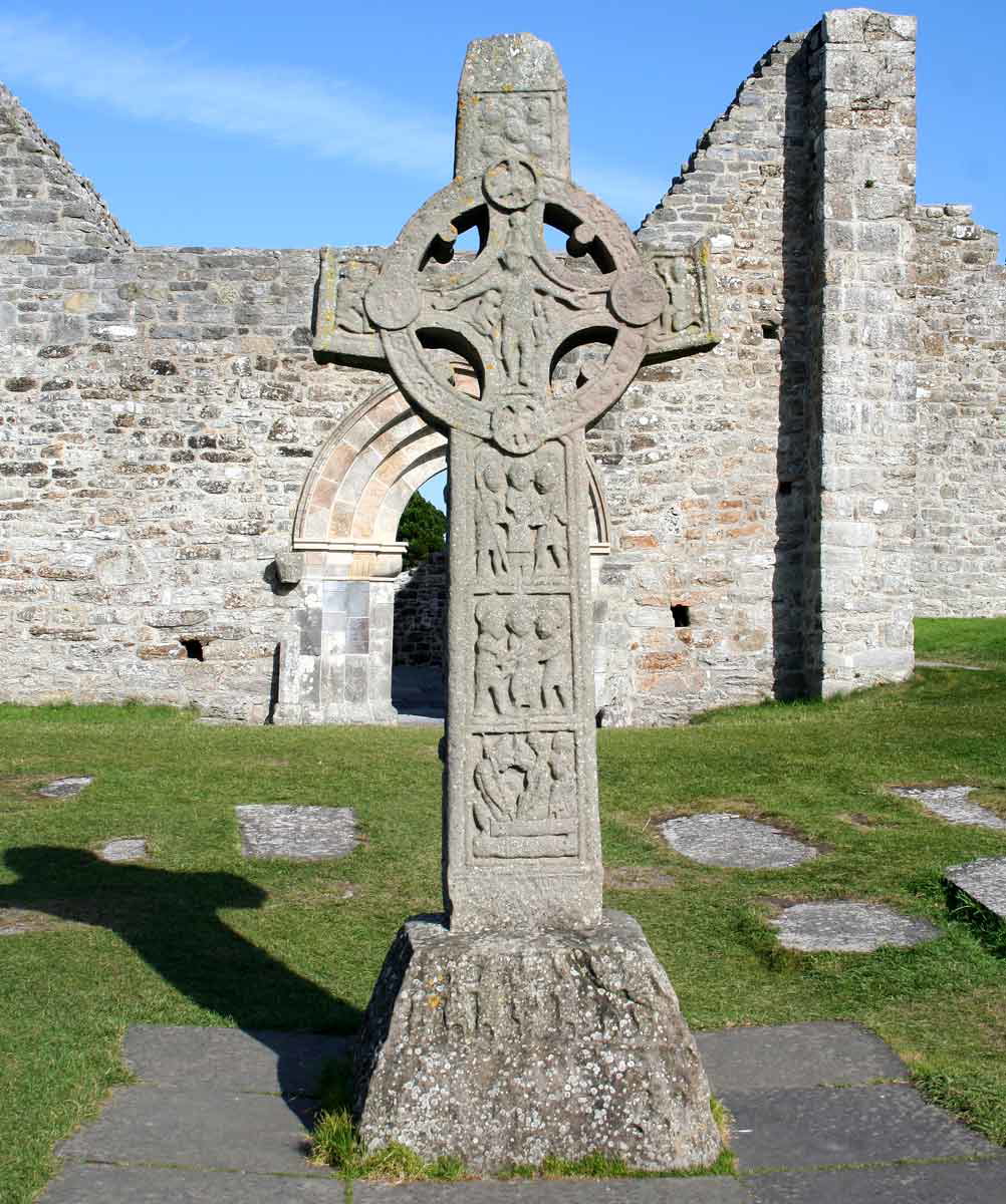 Clonmacnoise cross photo