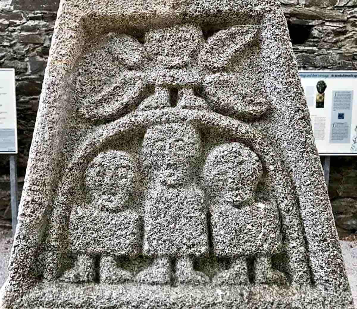 Moone High Cross