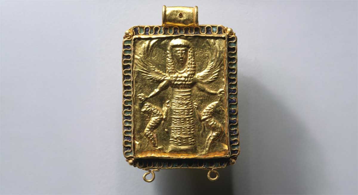 Potnia Theron pendant