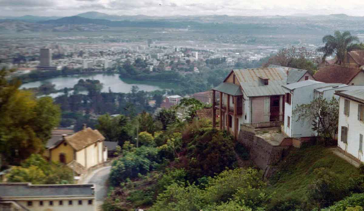 antananarivo queens palace 1974 settler colonialism